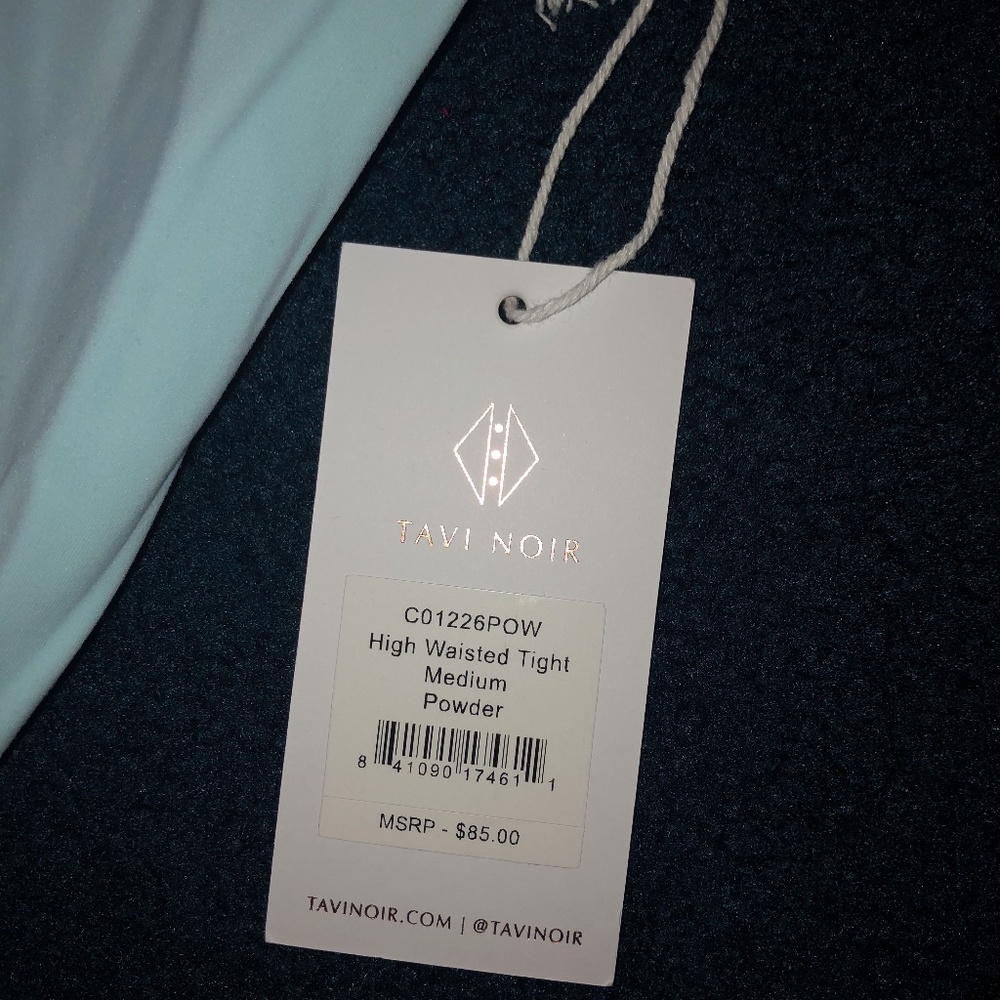 NWT Tavi Noir Medium High Waisted Tight in Powder